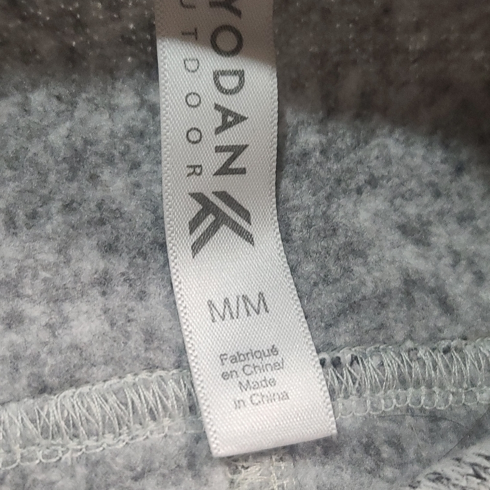 Long sleeve shirt and sweatshirt lot of 3 tops, great for winter, gray and blue - Picture 9 of 16